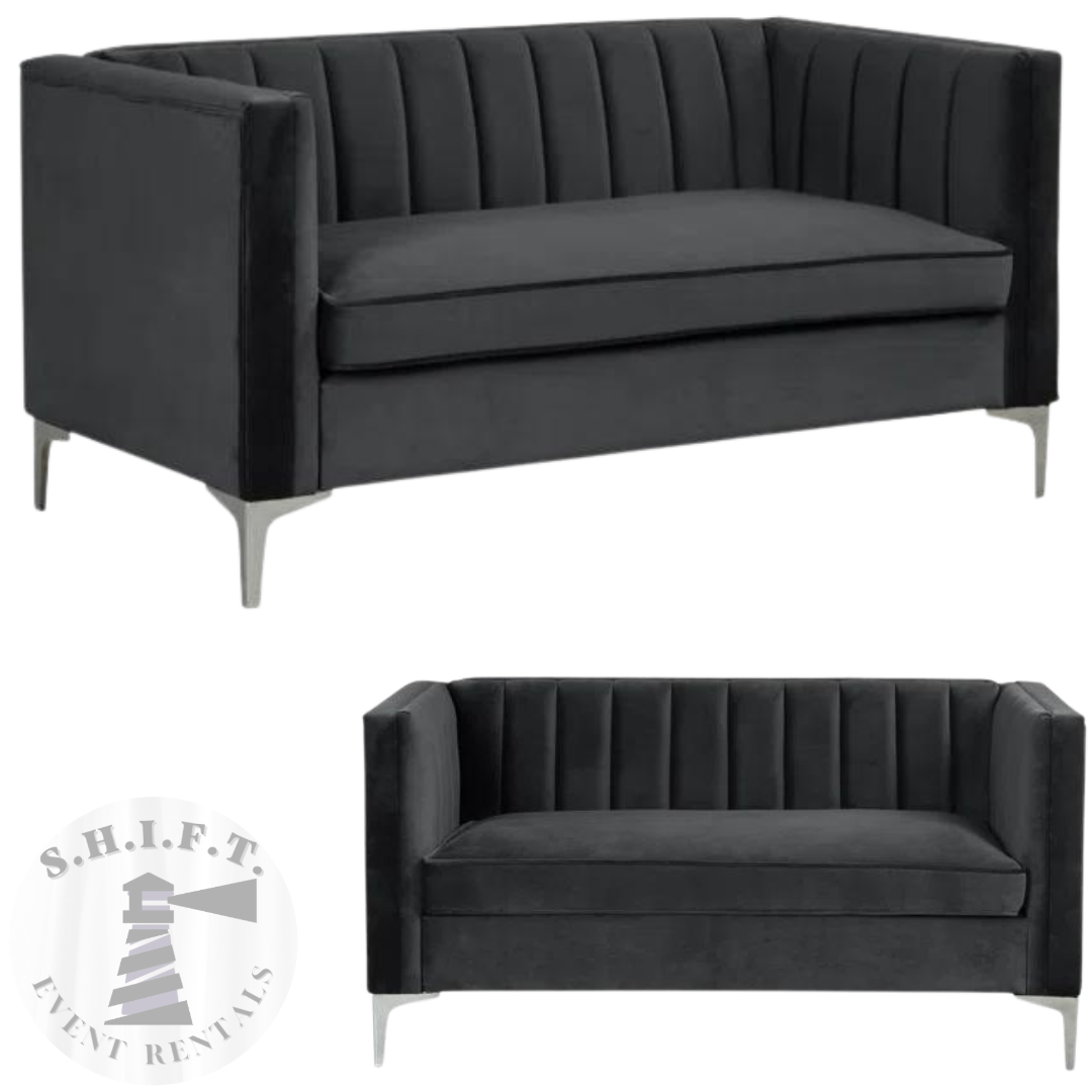 Valencia Loveseat